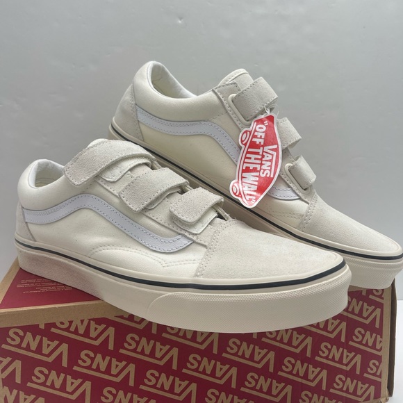 Vans Mn Cream Vans Old Skool Velcro 
Marshmallow/Turtledove
VN0A3D29R2S Sneakers - Picture 4 of 16